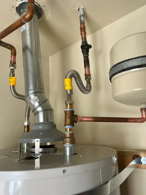 Water heater installation and plumbing repair in Country Walk